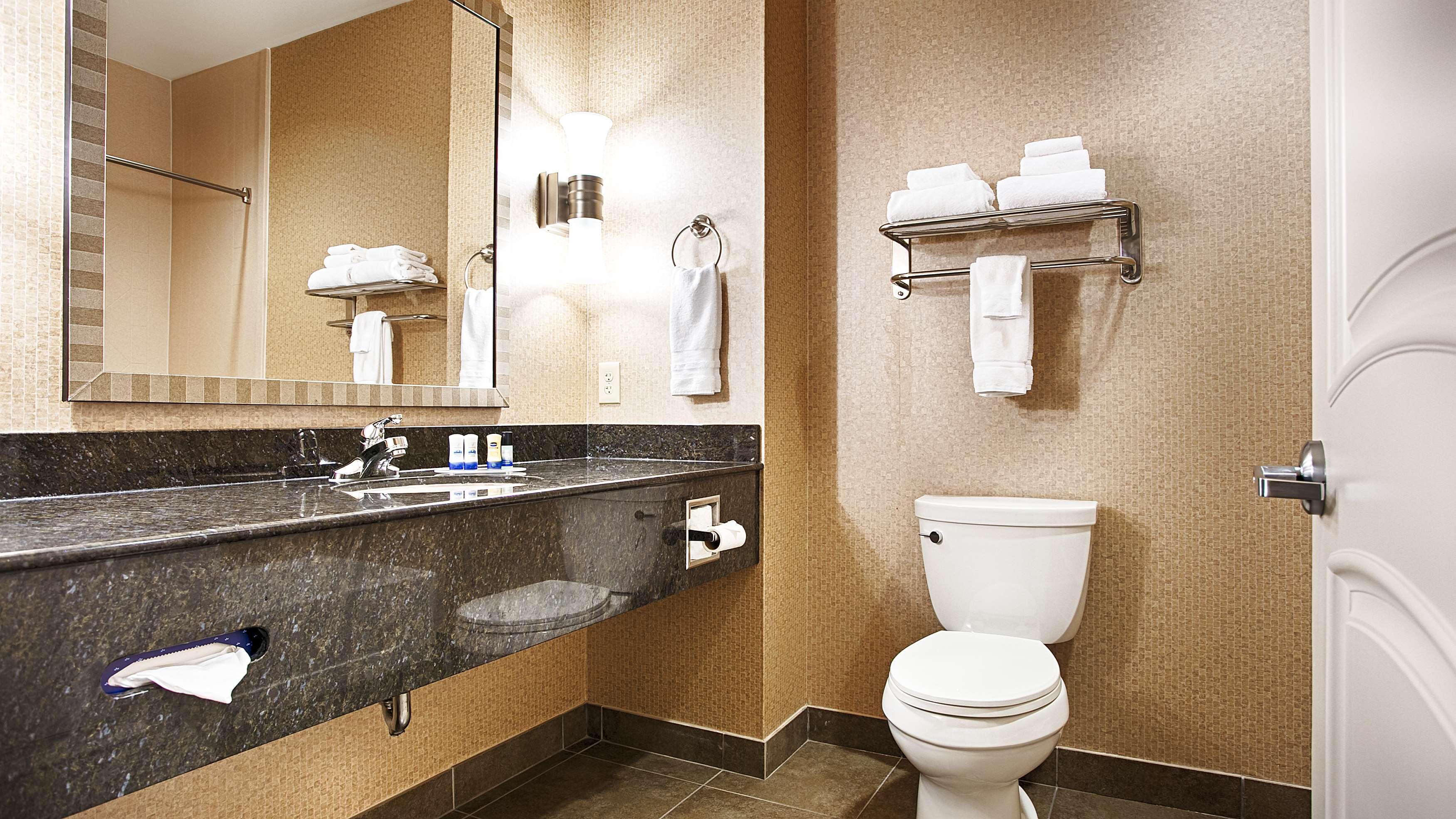 Best Western Plus Texarkana Inn And Suites Exteriör bild